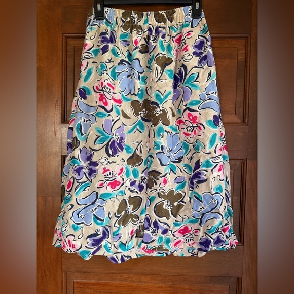 Vintage Danielle B Floral Midi Skirt 🌸 - Picture 2 of 6
